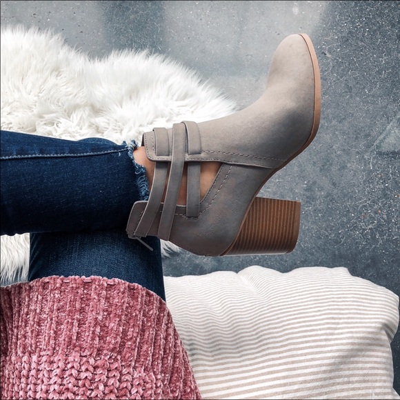 Shoes - Booties Size 8 1/2